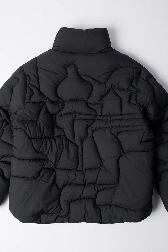 by Parra giacca Boring Village Puffer Jacket 52335. nero AW24