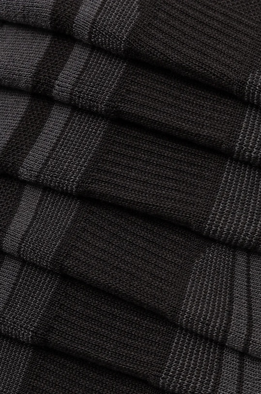 Under Armour skarpetki dziecięce Y Performance Tech 3pk NS 3-pack 1379519 czarny AW24