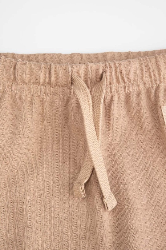 Chlapec Detské bavlnené tepláky Coccodrillo ZC4122102FBN béžová