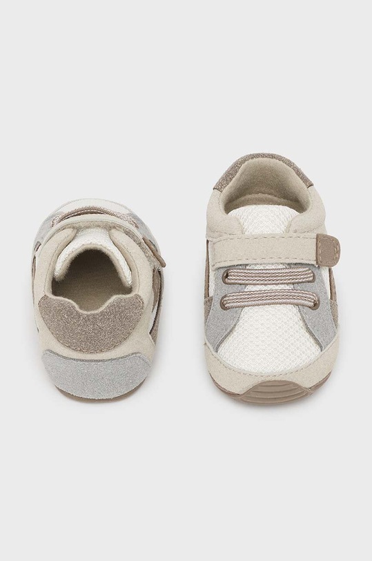 Chłopiec Mayoral Newborn buty niemowlęce 9786.1N.Newborn.9BYH brązowy