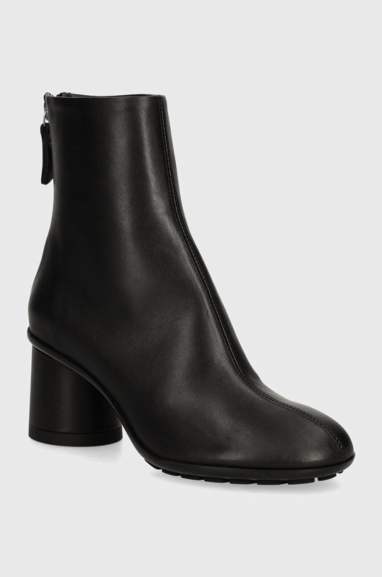 Kožené kotníkové boty AGL Curvy Bootie nezateplené černá D245510PGSOFTY0000