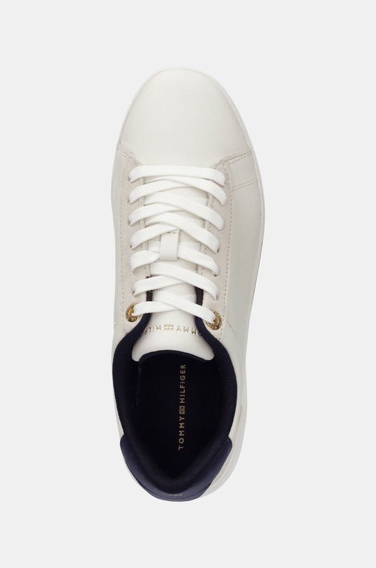 Kožené sneakers boty Tommy Hilfiger CHIC COURT SNEAKER bílá FW0FW08123