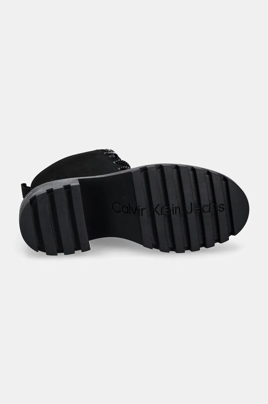 Členkové topánky Calvin Klein Jeans CHUNKY HEELED ZIP BOOT LTH YW0YW01548 čierna