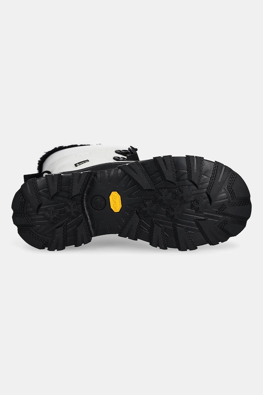 Snehule UGG Adirondack Meridian 1169030.WHT biela