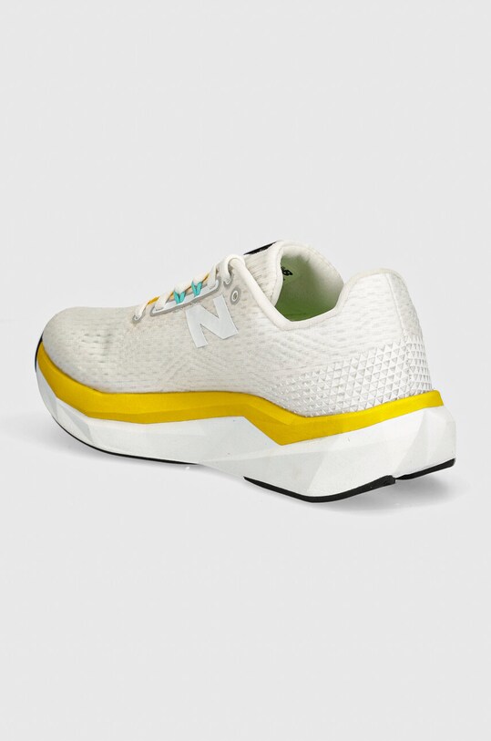 Boty Běžecké boty New Balance Fuelcell Propel v5 WFCPRLC5 bílá