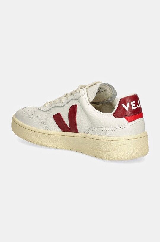 Обувь Кожаные кроссовки Veja V-90 VD2003657A белый