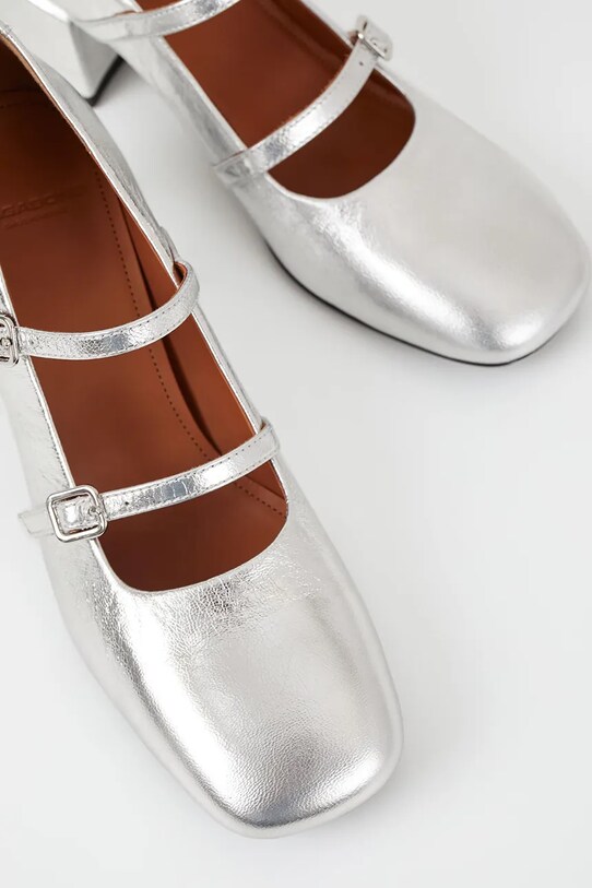 Δερμάτινες γόβες Vagabond Shoemakers ADISON 5739.183.79 ασημί