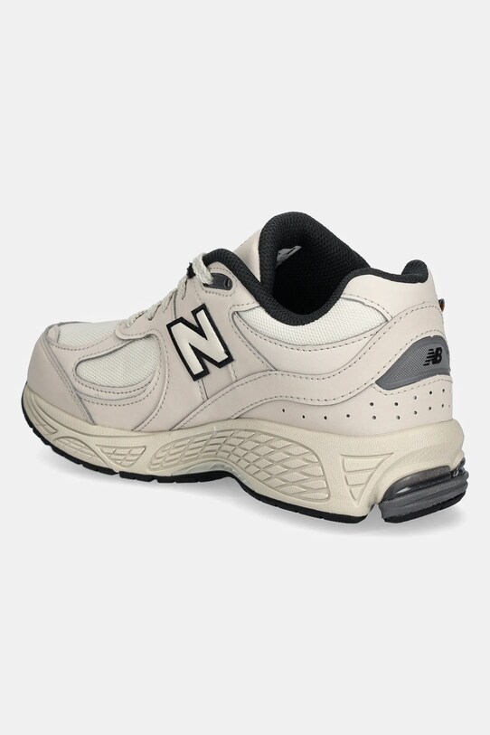 Shoes New Balance sneakers 2002 GC2002PM beige