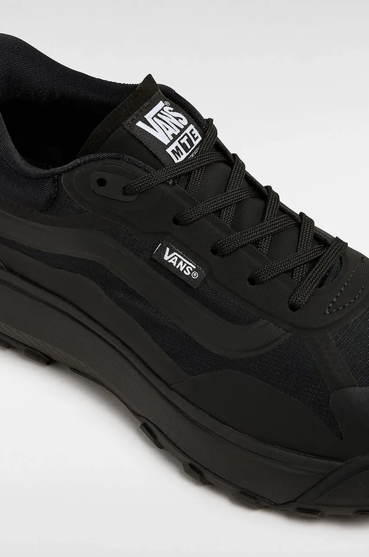 Boty Tenisky Vans MTE Crosspath VN000CVUBKA1 černá