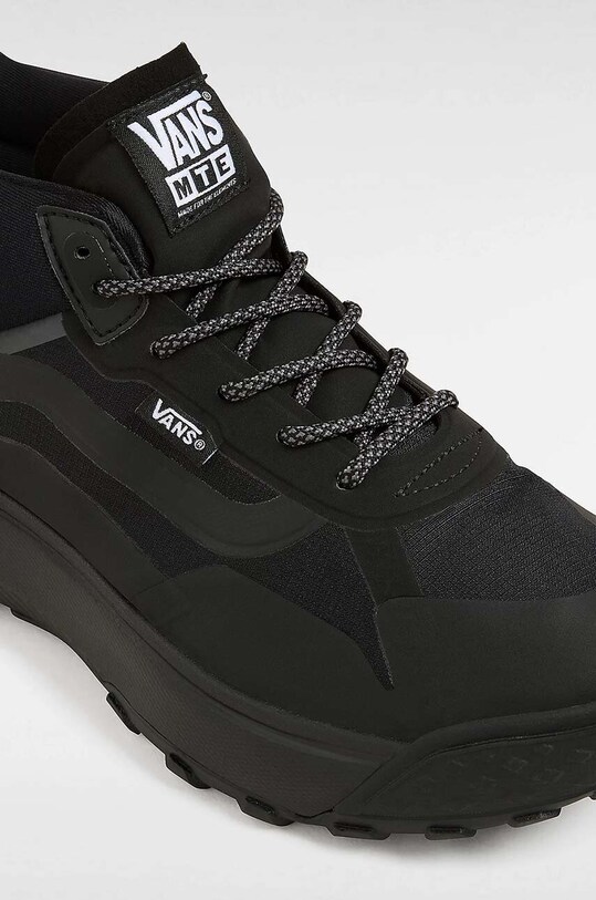 Obuwie Vans sneakersy MTE Crosspath Mid VN000CVVBKA1 czarny