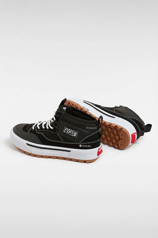 Vans sneakersy MTE Half Cab Gore-Tex czarny VN000CVMBA21