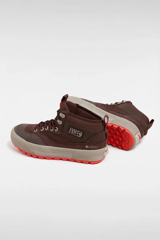 Vans sneakersy MTE Half Cab Gore-Tex brązowy VN000CVM7YO1