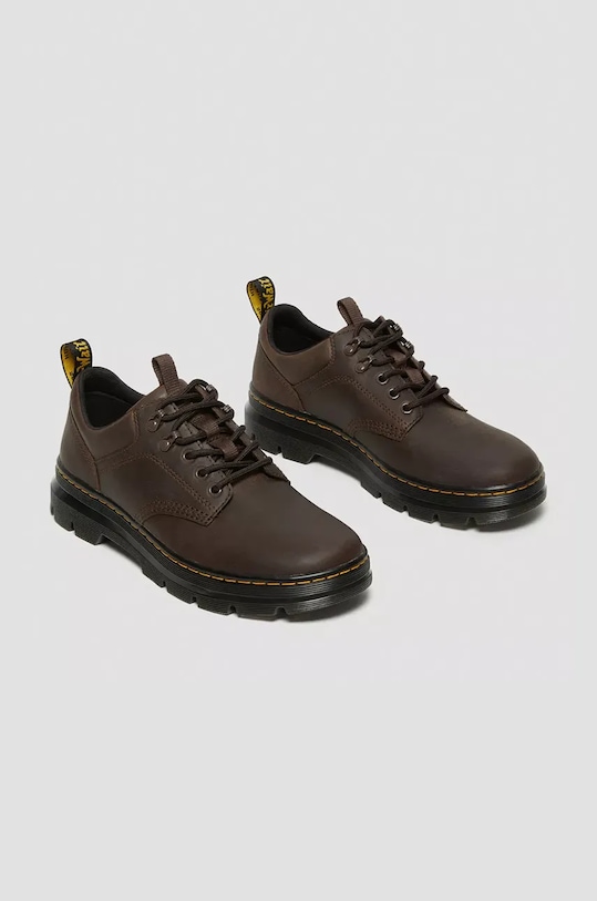 Δερμάτινα κλειστά παπούτσια Dr. Martens Reeder DM27103207 καφέ AW24