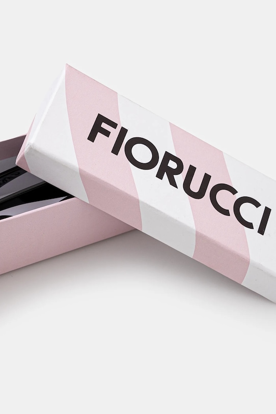 Солнцезащитные очки Fiorucci Heart чёрный U01FPASU133AC03BK01