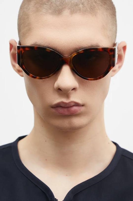 Солнцезащитные очки LINDA FARROW CONNIE коричневый LFL1425C2SUN