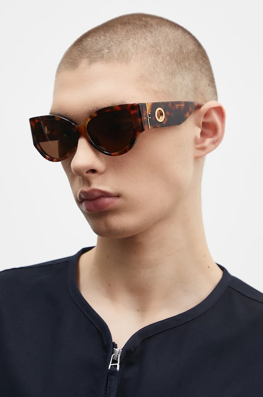 Солнцезащитные очки LINDA FARROW CONNIE LFL1425C2SUN коричневый SS25