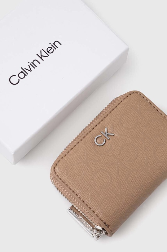 Πορτοφόλι Calvin Klein καφέ K60K612188