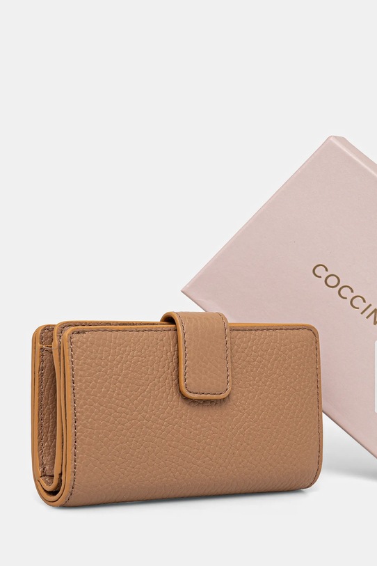 Doplnky Kožená peňaženka Coccinelle E2.MW5.11.E7.01 béžová