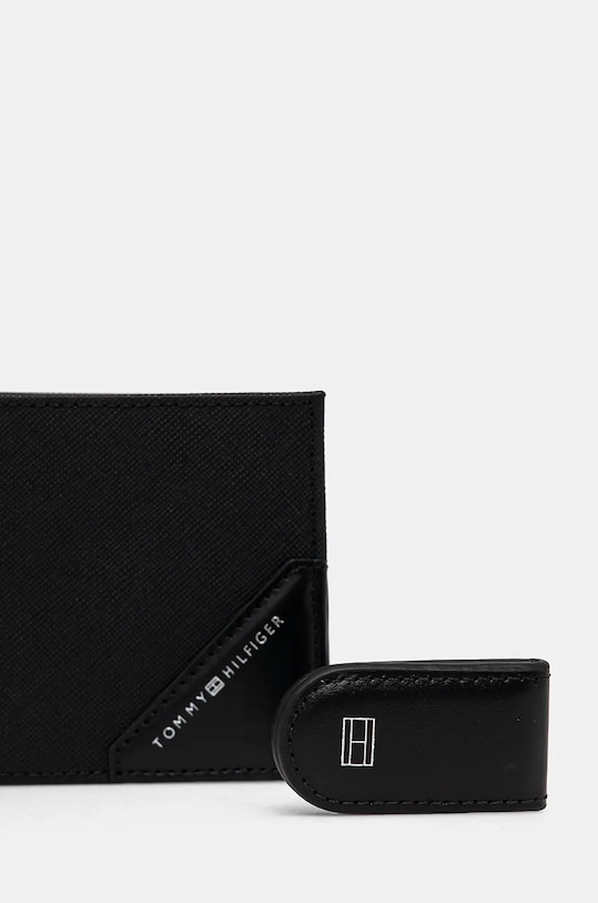 Kožená peněženka Tommy Hilfiger černá AM0AM12791