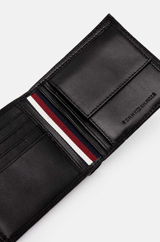 Kožená peňaženka Tommy Hilfiger čierna AM0AM12762