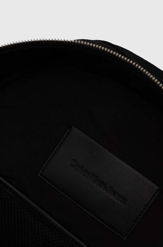 Batoh Calvin Klein Jeans černá K50K512035