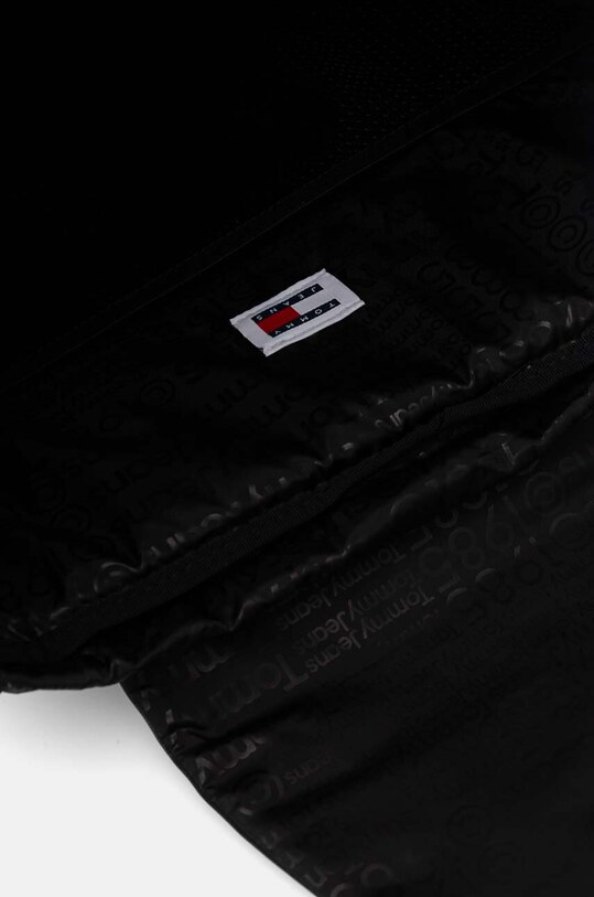 Ruksak Tommy Jeans AW0AW16263 čierna