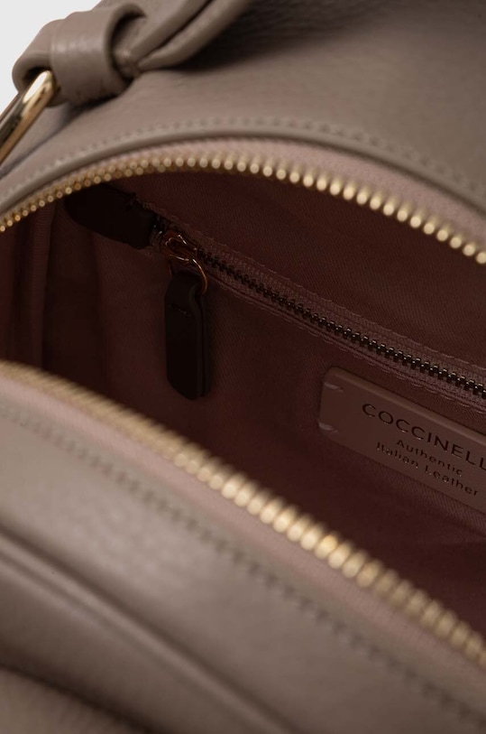 Шкіряний рюкзак Coccinelle MALORY E1.R1K.14.02.01 бежевий