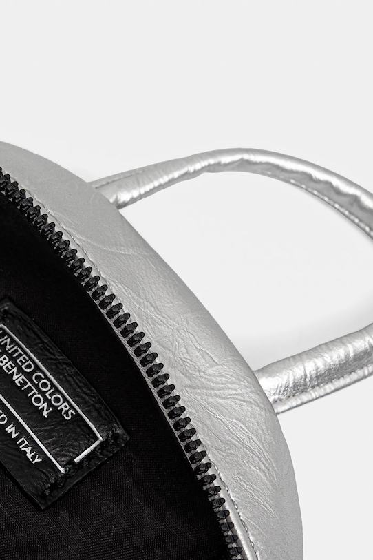 Dětský batoh United Colors of Benetton 62IZCY01W.G.Seasonal stříbrná