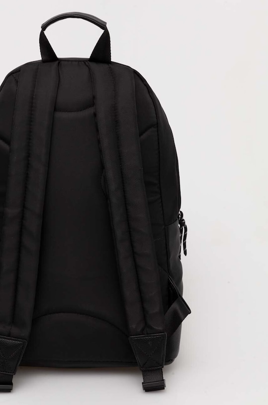 Chlapec Ruksak Guess H4YZ15.WFMR0.9BYH čierna