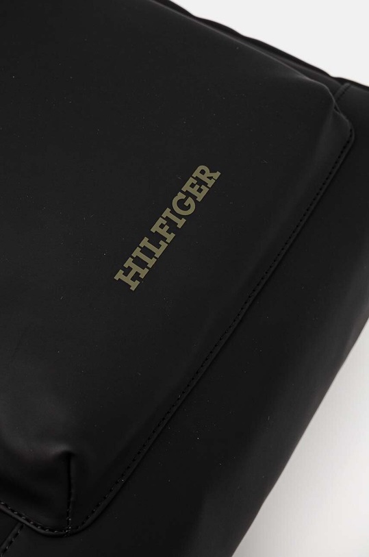 Batoh Tommy Hilfiger černá AM0AM12679