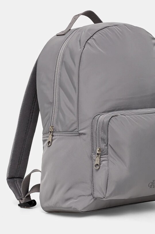 Batoh Calvin Klein Jeans K50K512548 šedá AW24