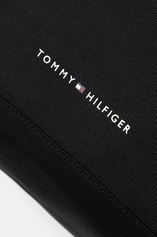 Раница Tommy Hilfiger черен AM0AM12698
