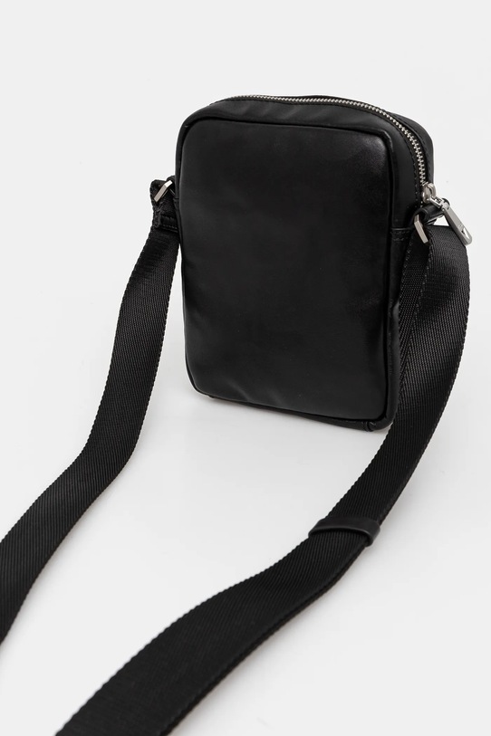 Kožna torbica Guess VENEZIA crna HMVECL.P4493