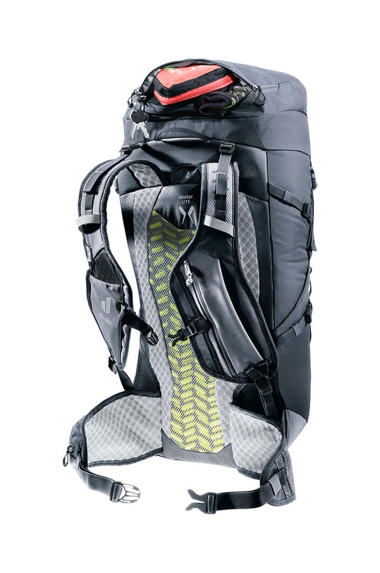 Ruksak Deuter Speed Lite 30 čierna 341062270000