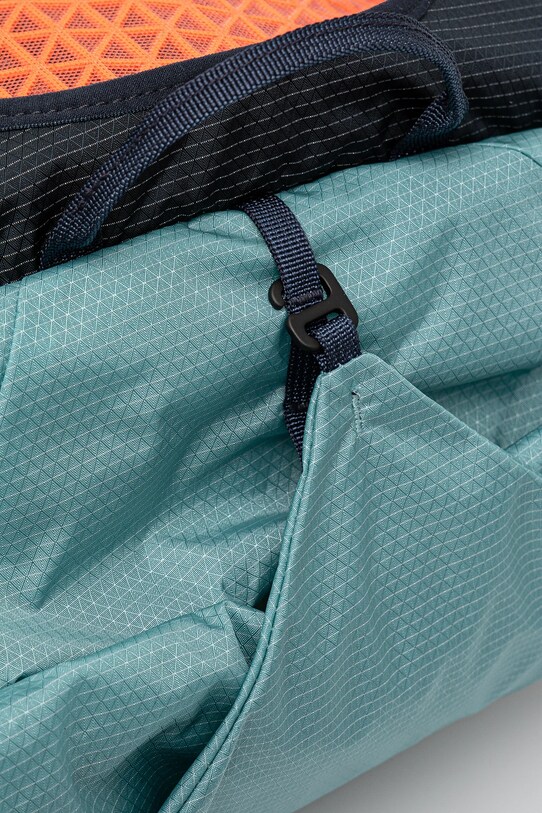 Nahrbtnik Dynafit Traverse 16L 08.0000049023 turkizna