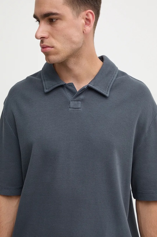 Памучна тениска с яка Calvin Klein Jeans сив J30J326688