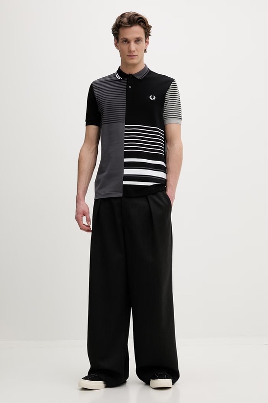 Fred Perry polo bawełniane Beams Striped Panel Shirt SM7188.102 czarny AW24