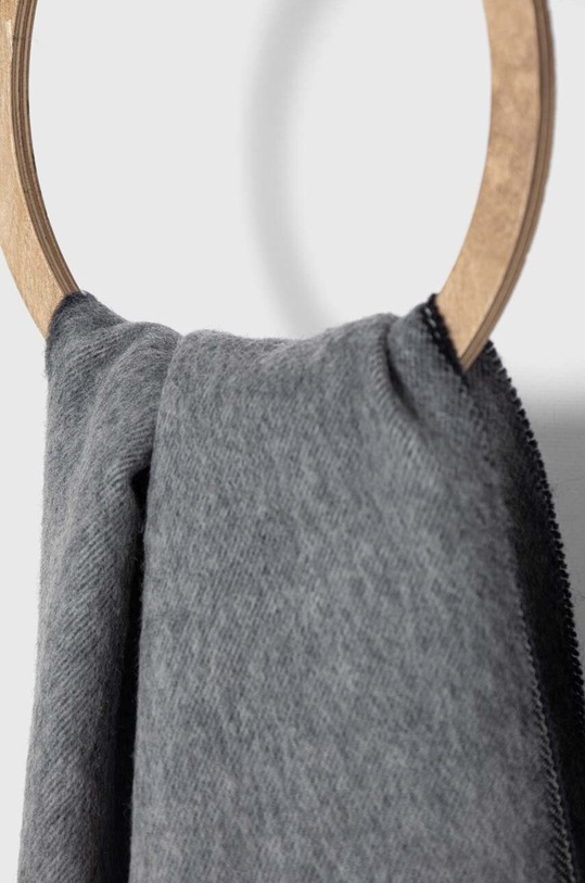 Max Mara Leisure szalik wełniany 2426546028600 szary AW24