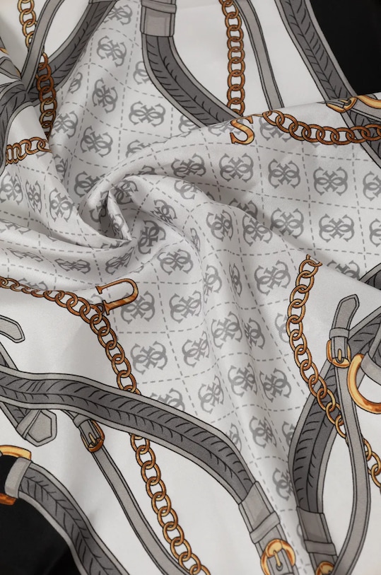 Akcesoria Guess chusta AW5225.SIL60 czarny