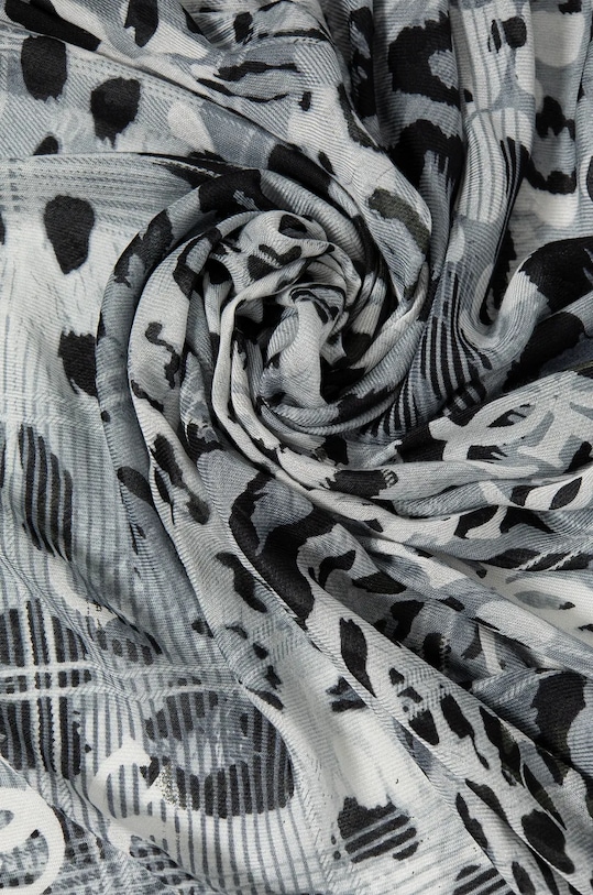 Doplňky Šátek Guess AW5227.SIL30 černá