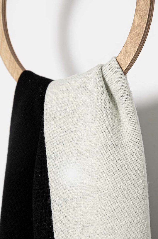 MM6 Maison Margiela sciarpacon aggiunta di lana S52TE0055.M13050 nero AW24