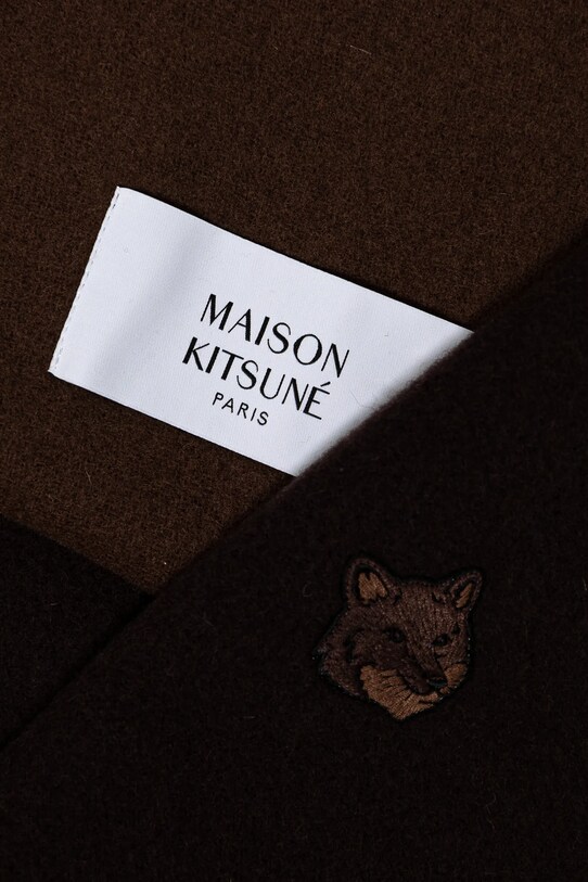 Μάλλινο κασκόλ Maison Kitsuné Bold Fox Head Double Face NM06201WA0018 καφέ AW24