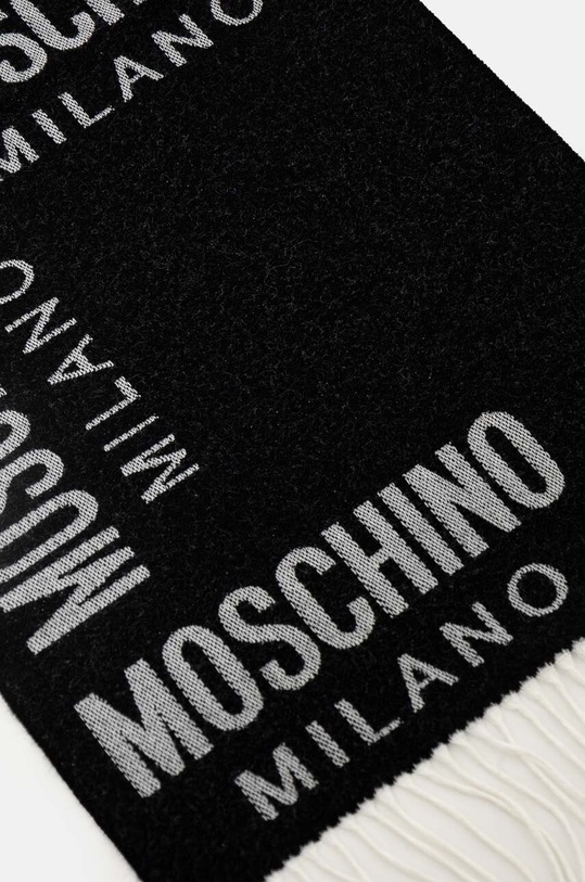 Moschino szalik M5805.50234 czarny AW24