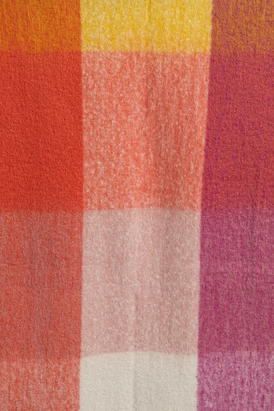 Šála United Colors of Benetton 6RIPDU01H růžová AW24