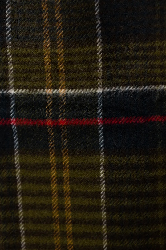 Barbour sciarpacon aggiunta di lana USC0389 verde AW24