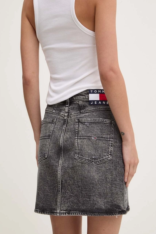 Oblečení Džínová sukně Tommy Jeans DW0DW18231 černá