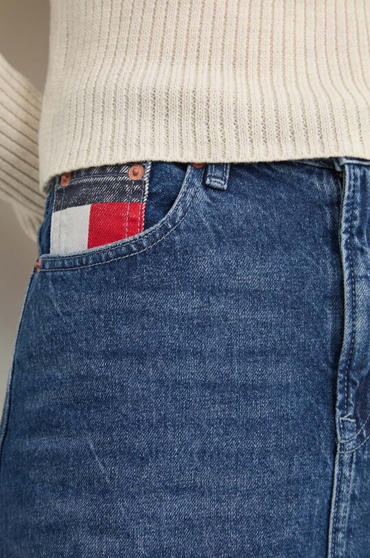 Tommy Jeans fustă din denim albastru DW0DW19646