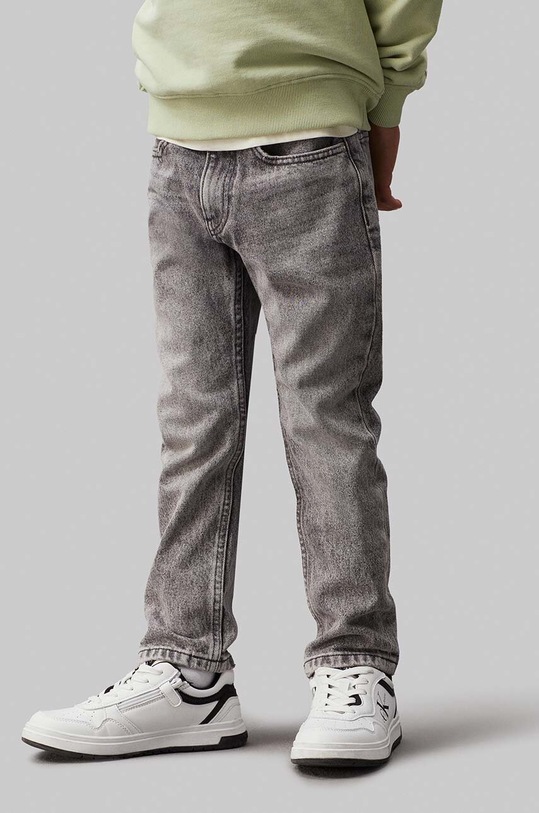 Детские джинсы Calvin Klein Jeans DAD IB0IB02112.9BYH серый AW24