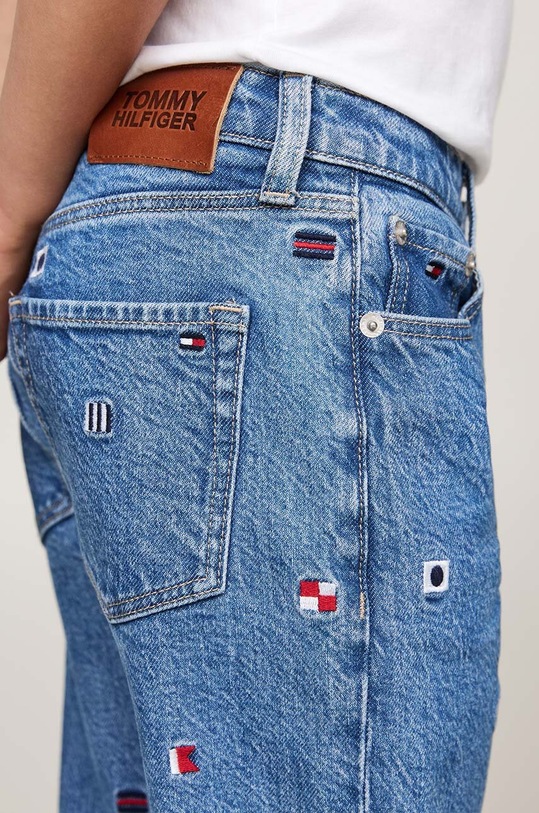Detské rifle Tommy Hilfiger ARCHIVE FLAGS EMBROIDERED modrá KB0KB09183.9BYH.140.176