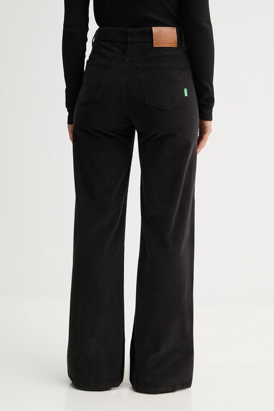 Odzież United Colors of Benetton spodnie 41ULDE029 czarny